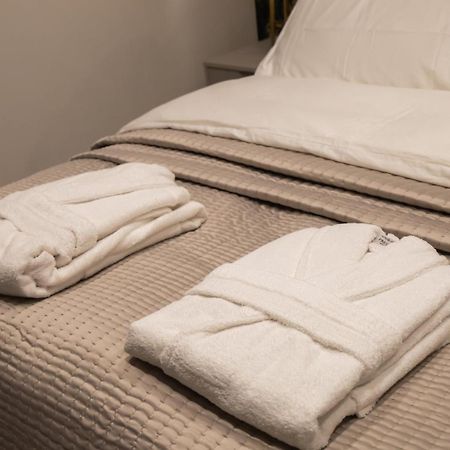Kirkgate Suites - Stylish City Centre Apartment Leeds  Eksteriør billede