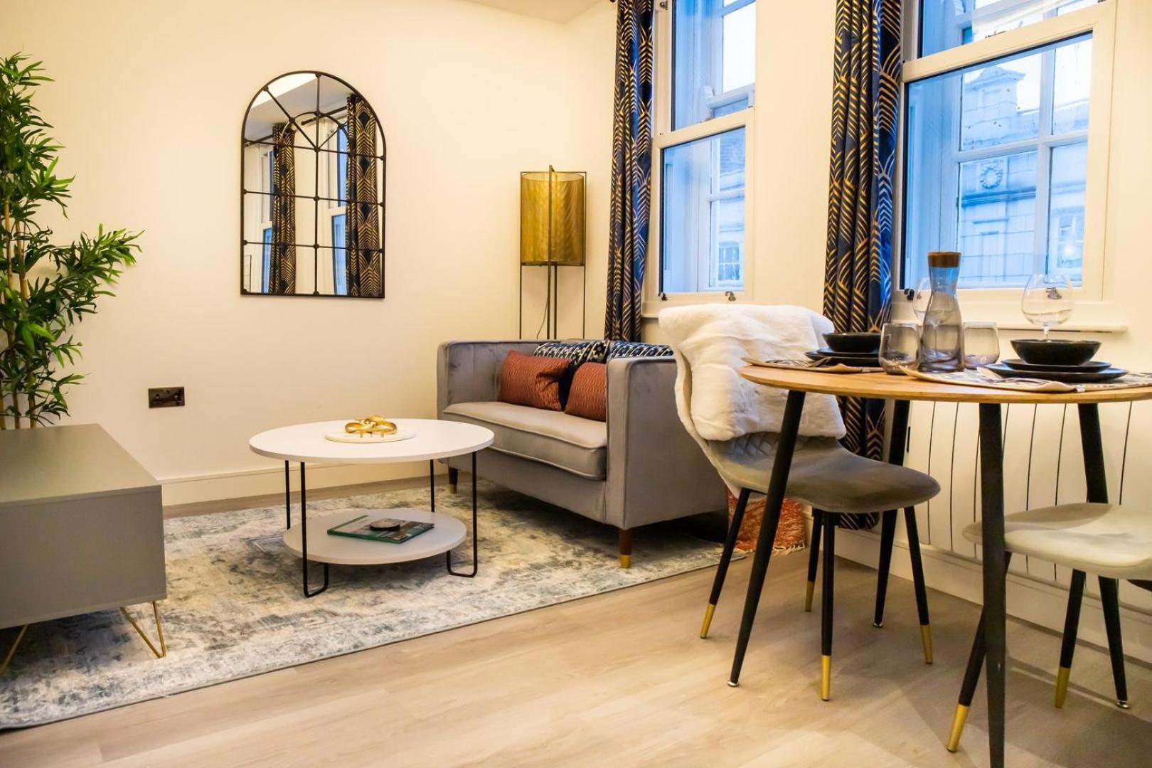 Kirkgate Suites - Stylish City Centre Apartment Leeds  Eksteriør billede